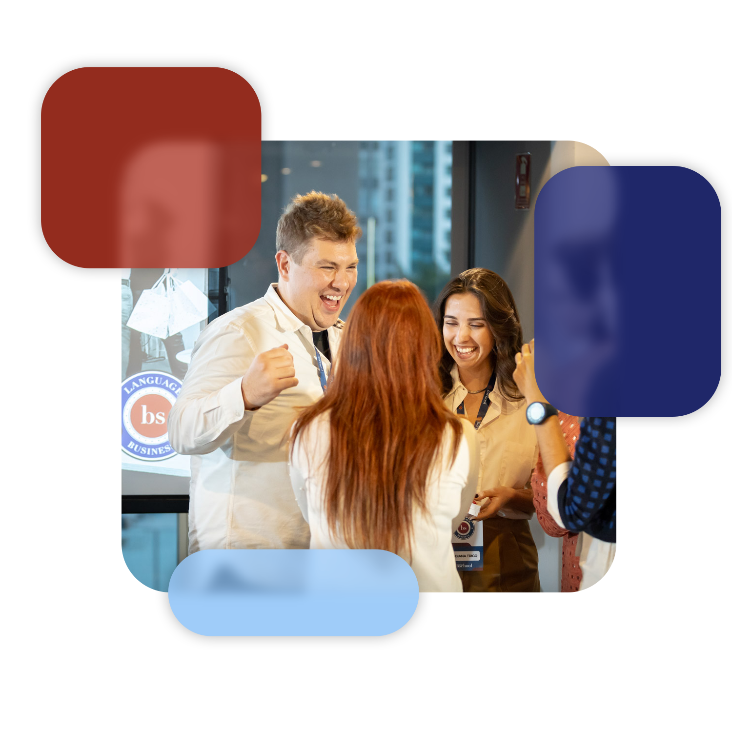Alunos e professores do Instituto BSchool
